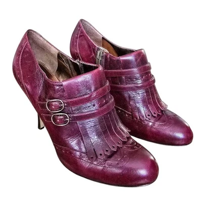 Tacones Enzo Angiolini punta de ala borgoña Foto 1 de 4