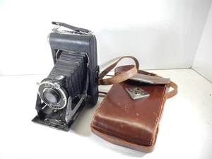VINTAGE KODAK VIGILANT JUNIOR SIX-20 FOLDING  CAMERA W/ CASE - Picture 1 of 11