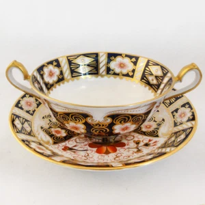 TRADITIONAL IMARI by Royal Crown Derby Cream Soup & Stand NEW NEVER USED England - Picture 1 of 4