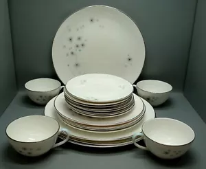 Royal Doulton THISTLEDOWN set 20 pezzi QUATTRO AMBIENTAZIONI più articoli qui - Foto 1 di 3
