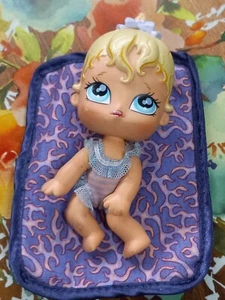 #134 Bratz Babyz Lil Angelz Blonde One Ponytail Blue Eyes COLLECTABLE DOLLS - Picture 1 of 8