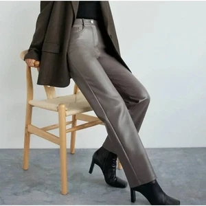 Aritzia Wilfred The Melina Faux Leather Grey Argentique Pants Size 2 - Picture 1 of 7