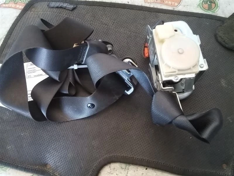 Ford Fusion 2011-2012 cinturón de seguridad delantero lado del conductor retractor color negro OEM Foto 1 de 1