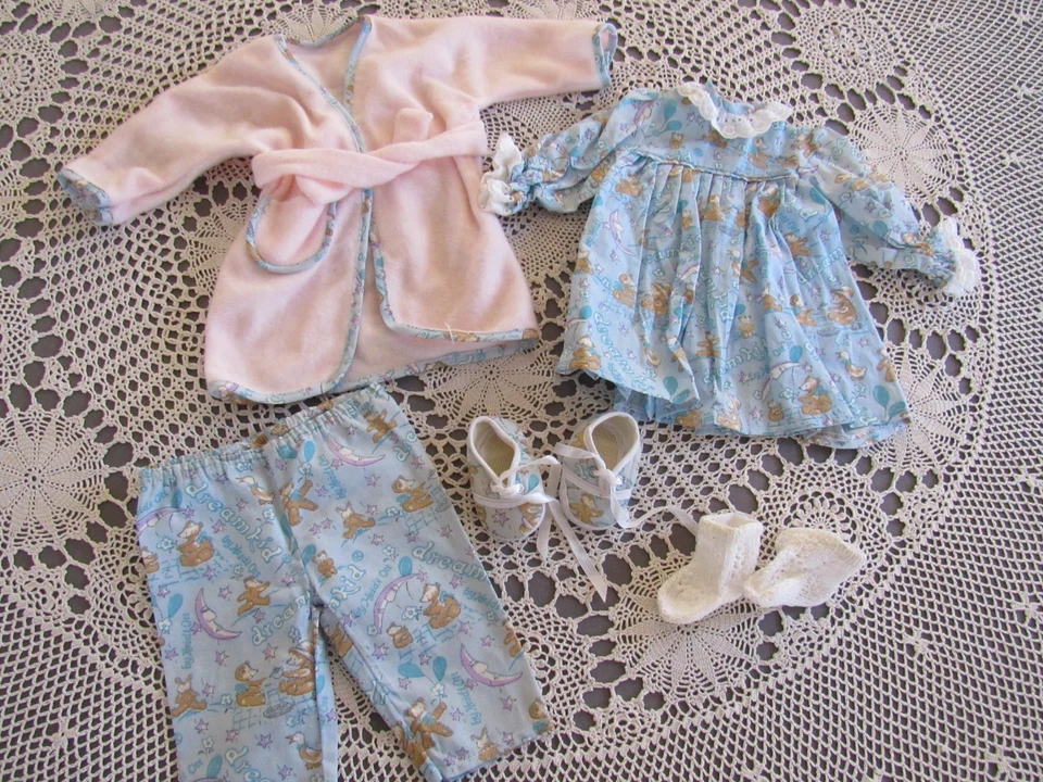 De colección Heidi Ott Muñeca Ropa de Dormir Conjunto Amigos Fieles para Muñeca Pijama 18" Foto 1 de 4