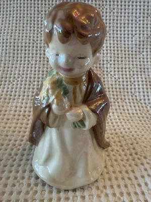 Estatuilla decorativa vintage Josef original niño iridiscente con flores y capa marrón Foto 1 de 4
