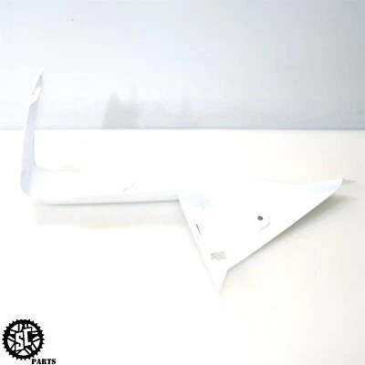 2021 YAMAHA YXZ1000R SS LEFT FRONT FENDER EXTENSION - Image 1 of 4