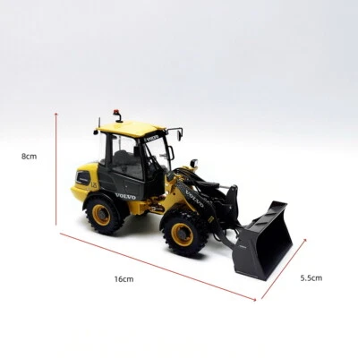 ATCOLLECTIONS 1/32 Scale Volvo L25 Wheel Loader Diecast Car Model Toy Gift - Image 1 of 4