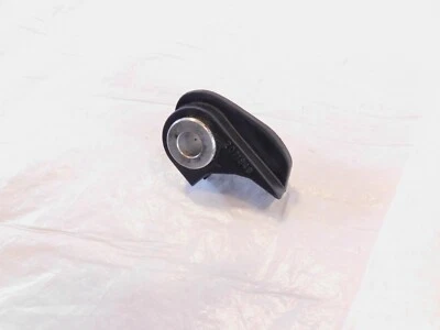 2007-2012 Triumph Tiger 1050 SE Frame Drive Chain Rubbing Guard Guide Block - Изображение 1 из 4