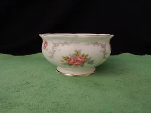 Royal Albert. Tranquillity. Sugar Bowl. (11.5cm). Made In England. - Photo 1 sur 6