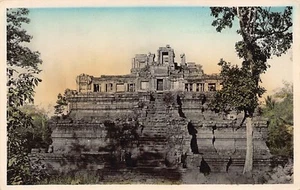 Cambodia - ANGKOR THOM - View of a Staircase - Publ. P-C Paris 147 - - Cambodge - Picture 1 of 2