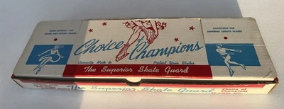 Guardias de patinaje sobre hielo de madera vintage NOS en caja original figura hockey Foto 1 de 4