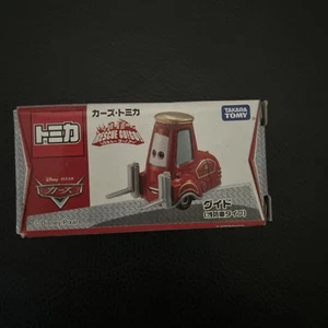 TOMICA GUIDO RESCUE GO GO JAPANESE DISNEY PIXAR CARS MOVIE DIECAST FIREFIGHTER - Picture 1 of 6