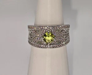 Bomb Party August 25' Ring Size 9 RG43340 Lime Luxe - Picture 1 of 5