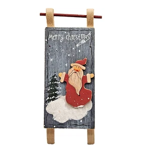 Buon Natale Slitta Invernale in Legno con Babbo Natale e Albero Alta 6" - Foto 1 di 4