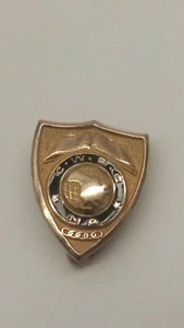 Vintage CWBC NA Society Globe Member Lapel Collectible Community West Bancshares - Picture 1 of 4
