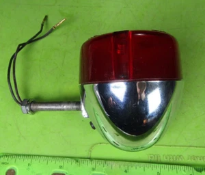 Harley-Davidson XL Sportster Front Chrome Turn Signal Red Chris Lense w/ Stem - Foto 1 di 4