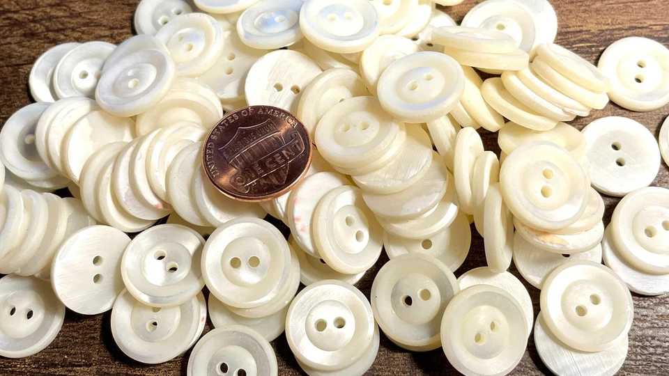 6 Fabulous Thick Cream Trocas? Shell MOP Buttons 15mm Almost 5/8" 12761 - Image 1 of 3