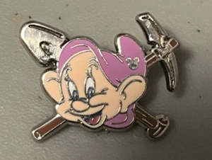 Snow White & Seven Dwarfs Dopey Axe & Shovel Splendid Walt Disney Pin - Picture 1 of 1
