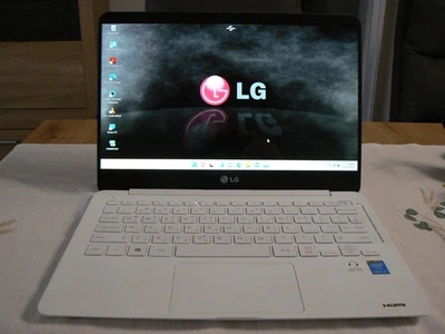Notebook LG Gram G13Z94, 13 Zoll, i5, Win11 - Bild 1 von 4