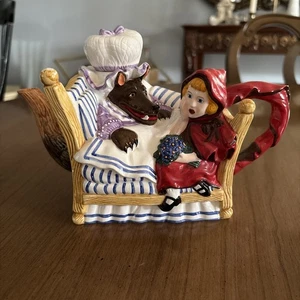 Little Red Riding Hood Tea Pot Wolf Grandma Fairytale - Picture 1 of 10