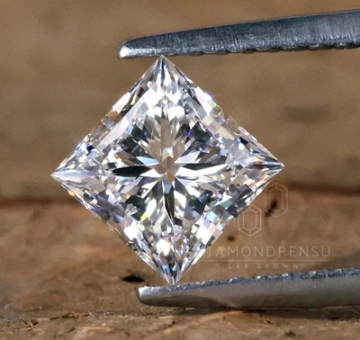 Loose 4.00 Ct Princess Cut Lab grown CVD Diamond Natural D Color VVS1 Certified - Image 1 of 4