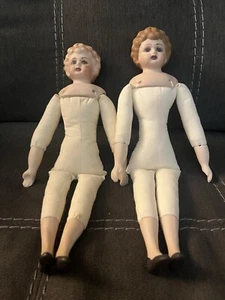 2 Bambole vintage con testa, mani, piedi/corpo in porcellana - Foto 1 di 4