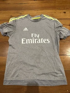 REAL MADRID 2015 2016 AWAY FOOTBALL SOCCER JERSEY ADIDAS Gareth Bale #11 Size M - Picture 1 of 4