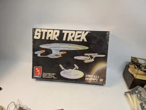 1991 Star Trek The Undiscovered Country USS Enterprise Model Kit Factory Sealed - Picture 1 of 5