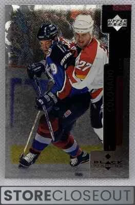 1997-98 Upper Deck Black Diamond #96 Joe Sakic Colorado Avalanche - Image 1 of 2