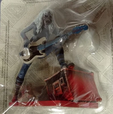 IRON MAIDEN FEAR OF THE DARK (LIVE) EDDIE 3D COLL. 23 +BOOK.CENTAURIA - Immagine 1 di 2