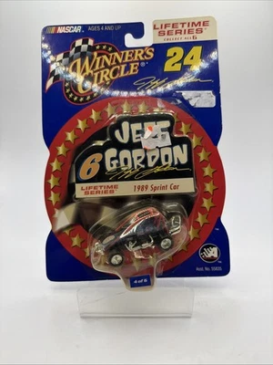 NASCAR Jeff Gordon Winners Circle 1989 #6 Sprint Car Lifetime Series escala 1/64 Foto 1 de 2