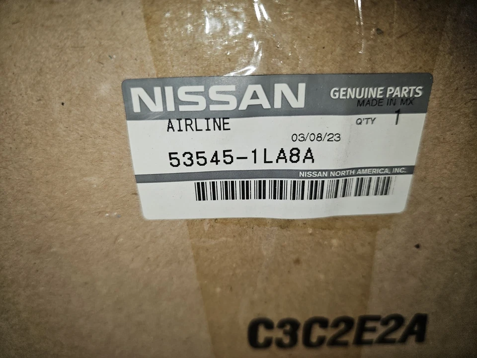 Tubo original Nissan 53545-1LA8A Foto 1 de 4