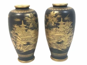 Antique Soko China Hand Painted Matte Black/Gilt Footed Pair Of Vases Gorgeous! - Picture 1 of 9