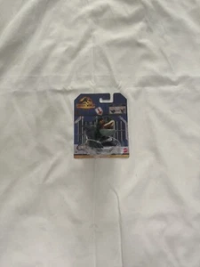 *Package Damaged* Jurassic World Dominion, Pop Up Dark Green Raptor Ages 4 + - Picture 1 of 3