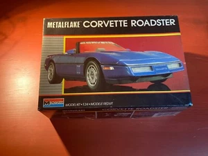 Monogram 1987 Chevrolet Corvette Roadster MetalFlake BLUE 1:24 Model 2742 - Picture 1 of 8
