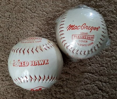 2 NUEVAS Bolas de Softbol MacGregor #92446 Cubierta Parahyde Núcleo Estado Sólido Red Hawk Foto 1 de 2