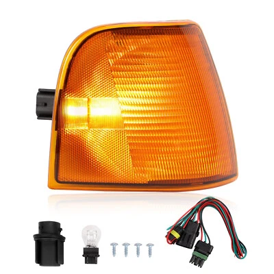 Luz de señal de giro lámpara de esquina derecha con kit de cableado para camiones Peterbilt 375 385 Foto 1 de 4