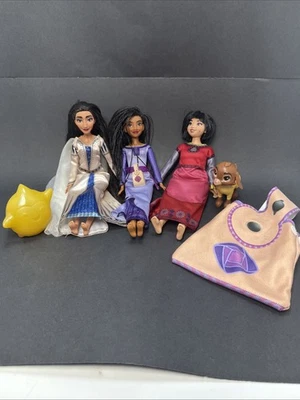 Disney Wish Dolls Asha Dahlia Queen Amaya Valentino Glow Star & Bag Lot Of 6 - Image 1 of 4