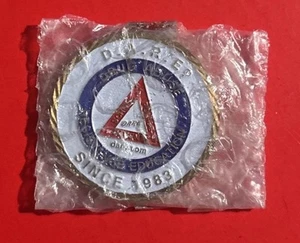 Moneta sfida DARE abuso droga resistenza educazione vintage anni 90 polizia sceriffo NUOVA - Foto 1 di 6