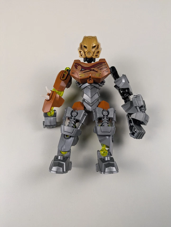 Lego BIONICLE: Masters: Pohatu Master of Stone Set 70785 - Image 1 of 2