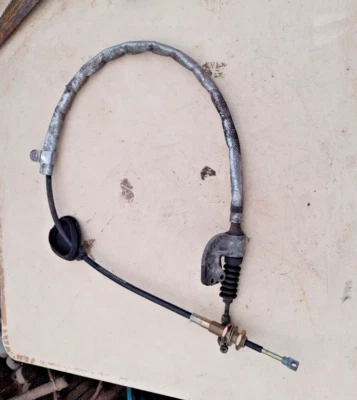 CABLE DE CONTROL SELECTOR DE ENGRANAJES AUTOMÁTICO JAGUAR XJ8 X308 MNE4830AA Foto 1 de 4