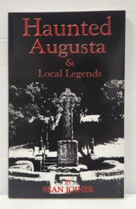Haunted Augusta and Local Legends - Paperback By Joiner, Sean - Bild 1 von 4