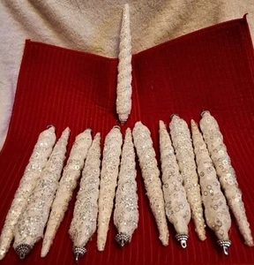 12 VTG ICICLE WHITE OPALESCENT TWIST SPIRAL DROP HARD PLASTIC  ORNAMENT 8.5" - Picture 1 of 6