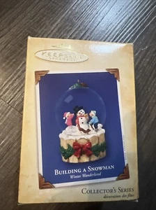 Hallmark Keepsake Ornament “Building a Snowman” Winter Wonderland SnowGlobe 2004 - Picture 1 of 8