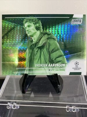 2022 Topps Stadium Club Brenden Aaronson Night Vision Prism Refractor /175 #15 - Image 1 of 2