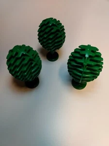 Lego Round Tree Fruit Tree #3470 — 3 Pieces - Picture 1 of 3
