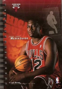 2000-01 CHICAGO BULLS NBA BASKETBALL MEDIA GUIDE - Picture 1 of 1