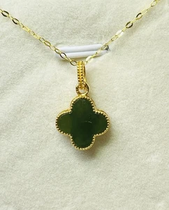 18 Karat Gold über 925 Sterlingsilber grüne Jade vierblättrige Blume Anhänger Halskette - Bild 1 von 11