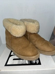 DKNY Women Boots Leather/swede Outer Fake Fur Lined Size 7B Style 511561 In Box - Picture 1 of 14