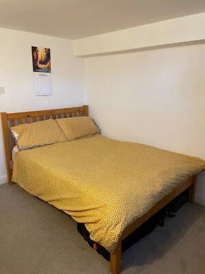 Marco de cama Queen  Foto 1 de 4